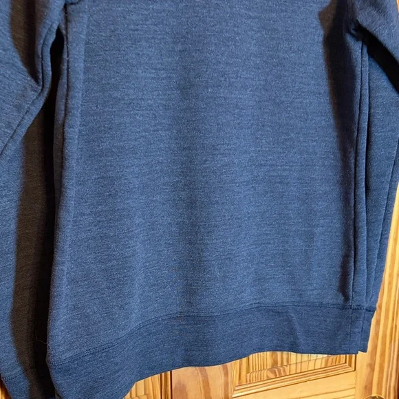 The North Face Men's Dark Blue Crewneck Sweater - Picture 4 of 8